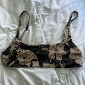Stone fox bikini top